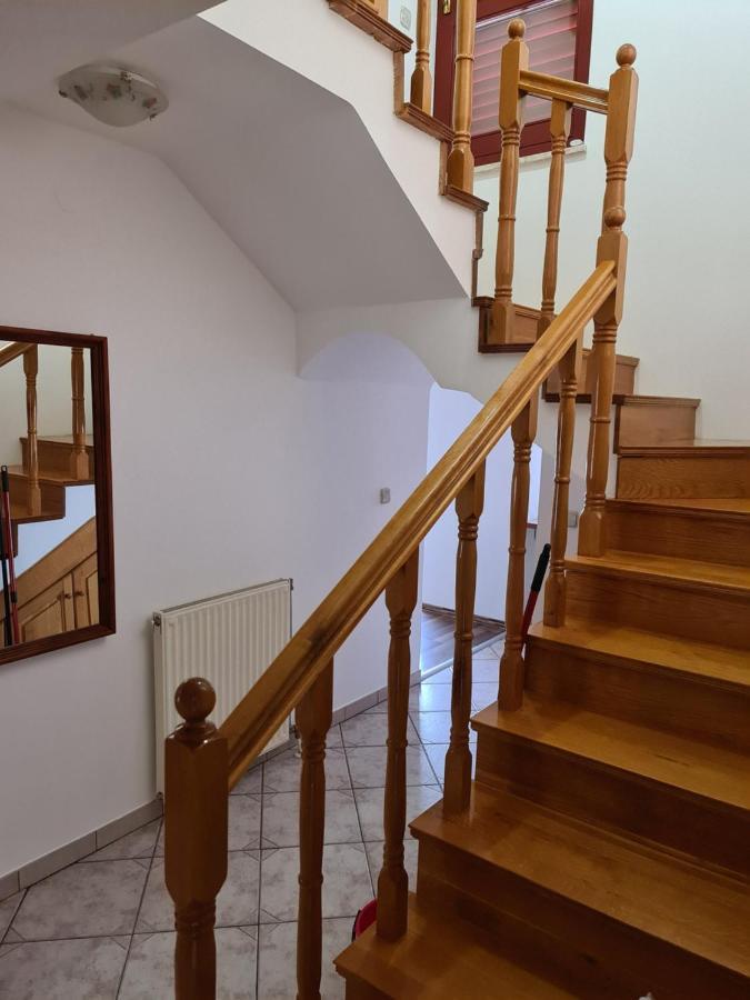 Helena Apartment Pula Exterior photo
